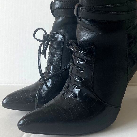 Altuzarra collab lace up bootie, womens size 7 black faux leather ankle boot - Picture 4 of 13